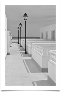 Black and White hotel - Martin Ellison